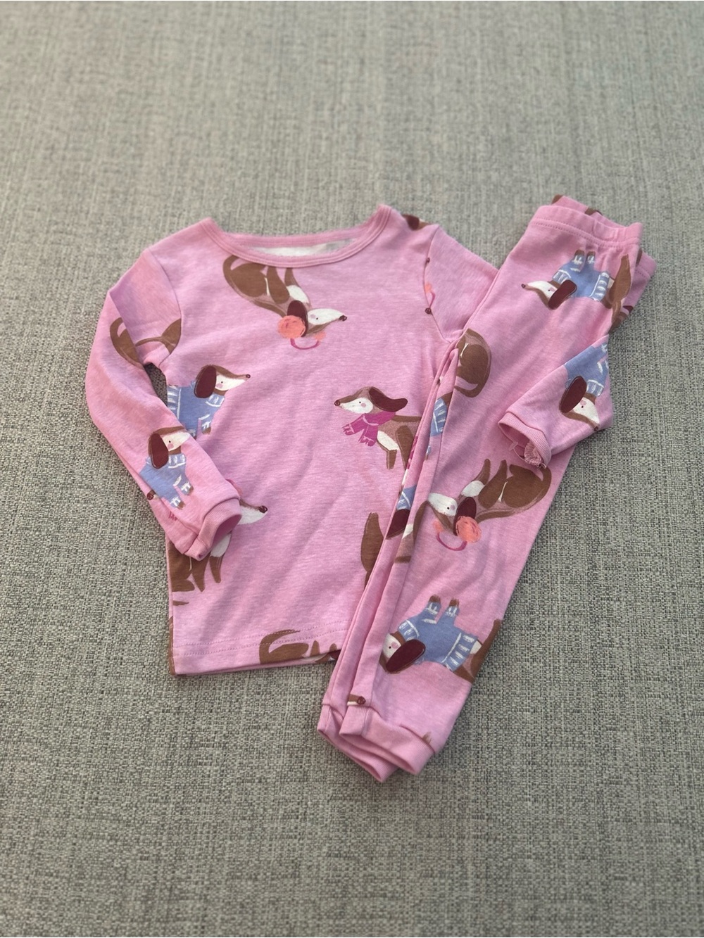 Carter’s Pink Dog-Print Pajama Set. Size 18M. NWOT